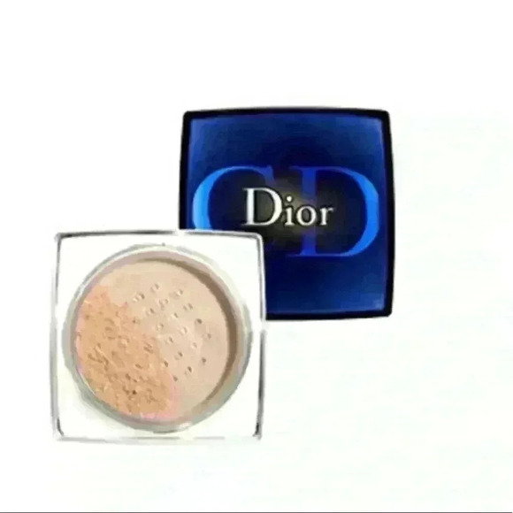 Dior Other - NEW! *Sold Out* Diorskin Loose Powder in Gold Dust